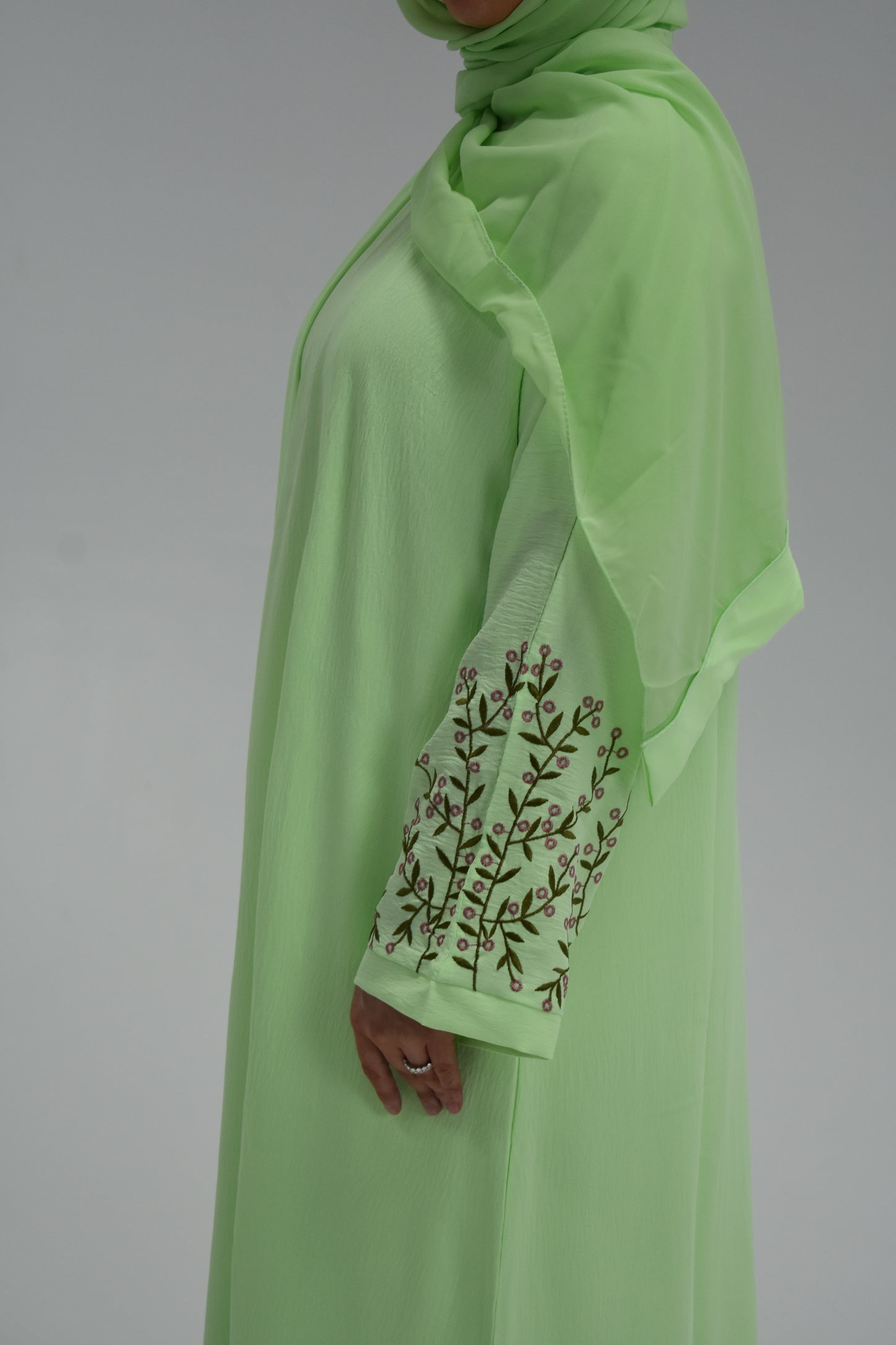 Hayat 4 Piece Abaya Set