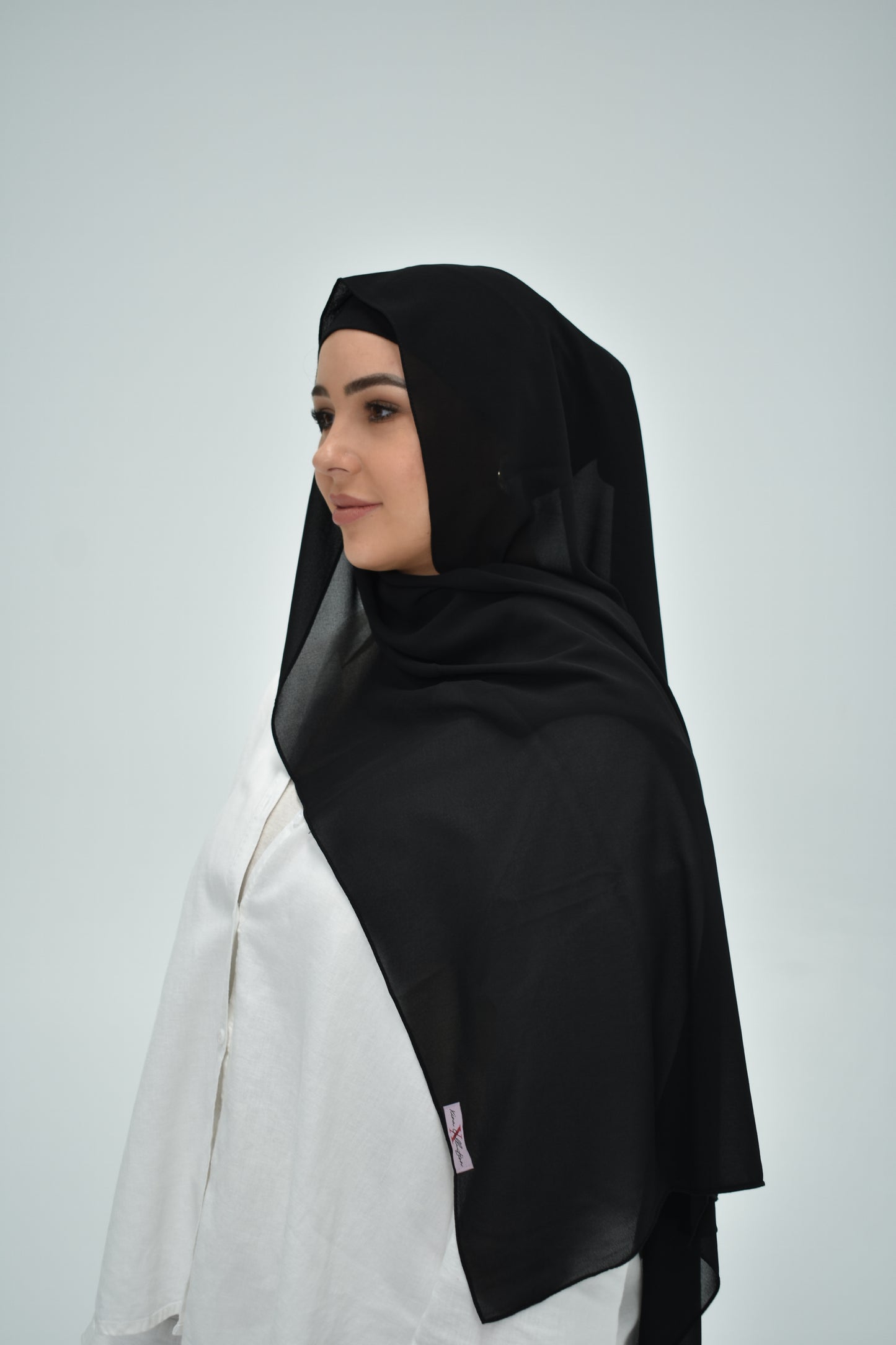 Asma Chiffon-Black