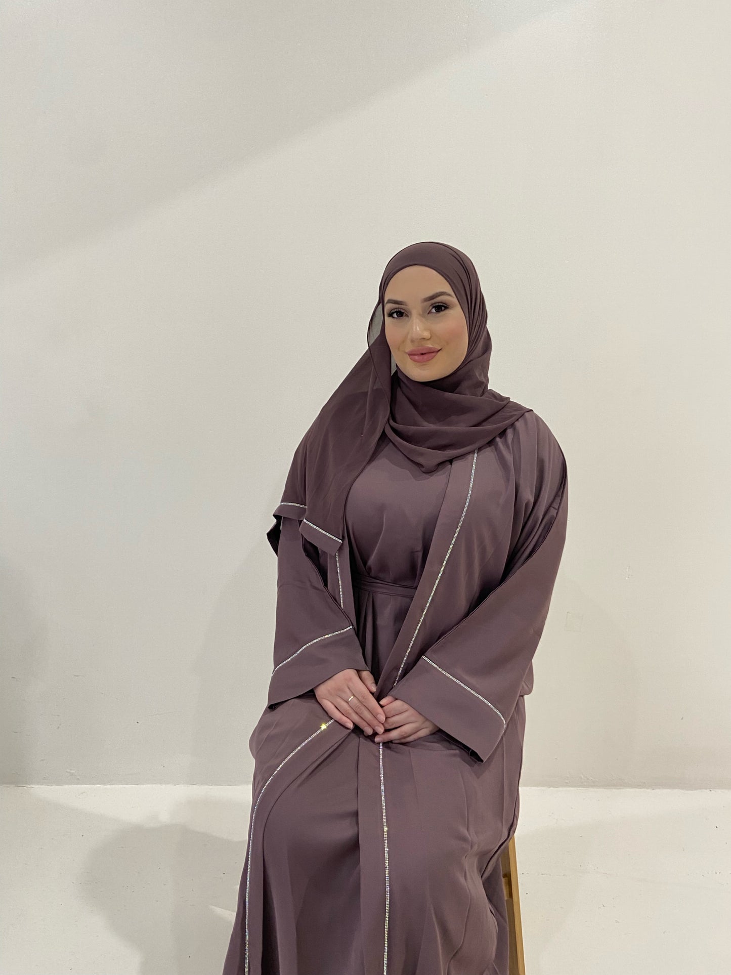 Deema - 4 piece abaya set